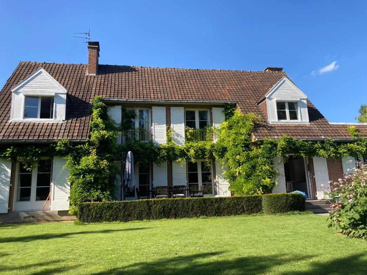 Bed and Breakfast Les Glycines Croix Exterior foto