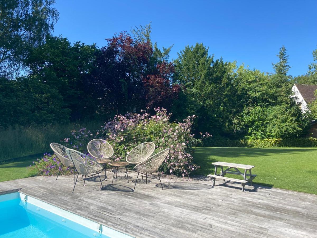 Bed and Breakfast Les Glycines Croix Exterior foto